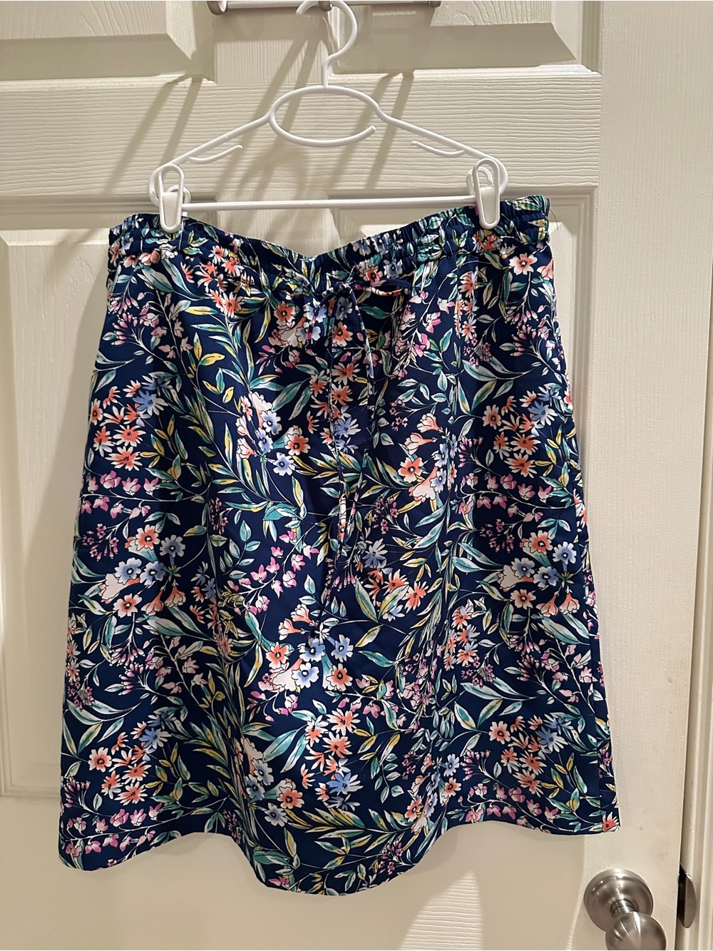 Talbots Navy Floral Tie-Waist Skirt